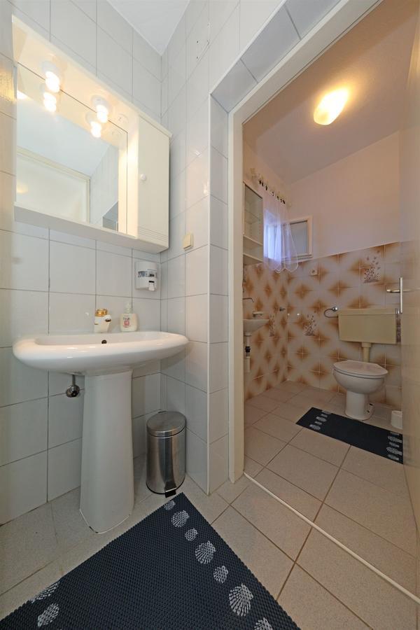 Apartments Danica Tisno Exterior photo